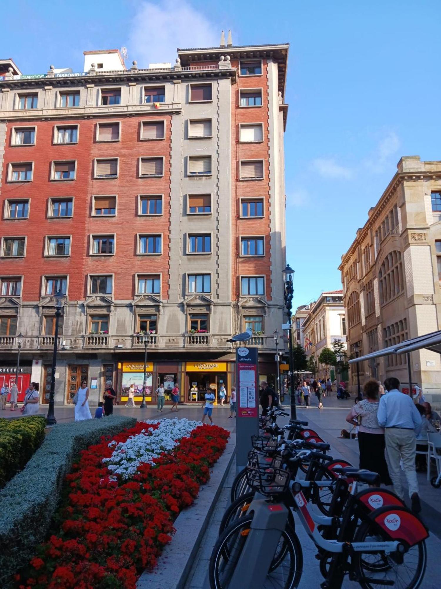 Apartamento Bonito piso en Gijon Centro Playa Exterior foto